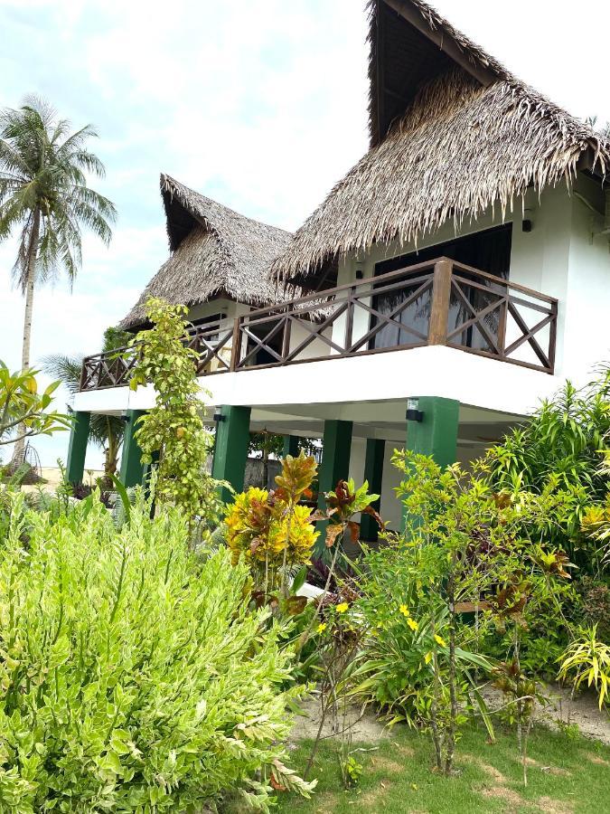 Private Beachfront Villa In Siargao General Luna  Exterior foto