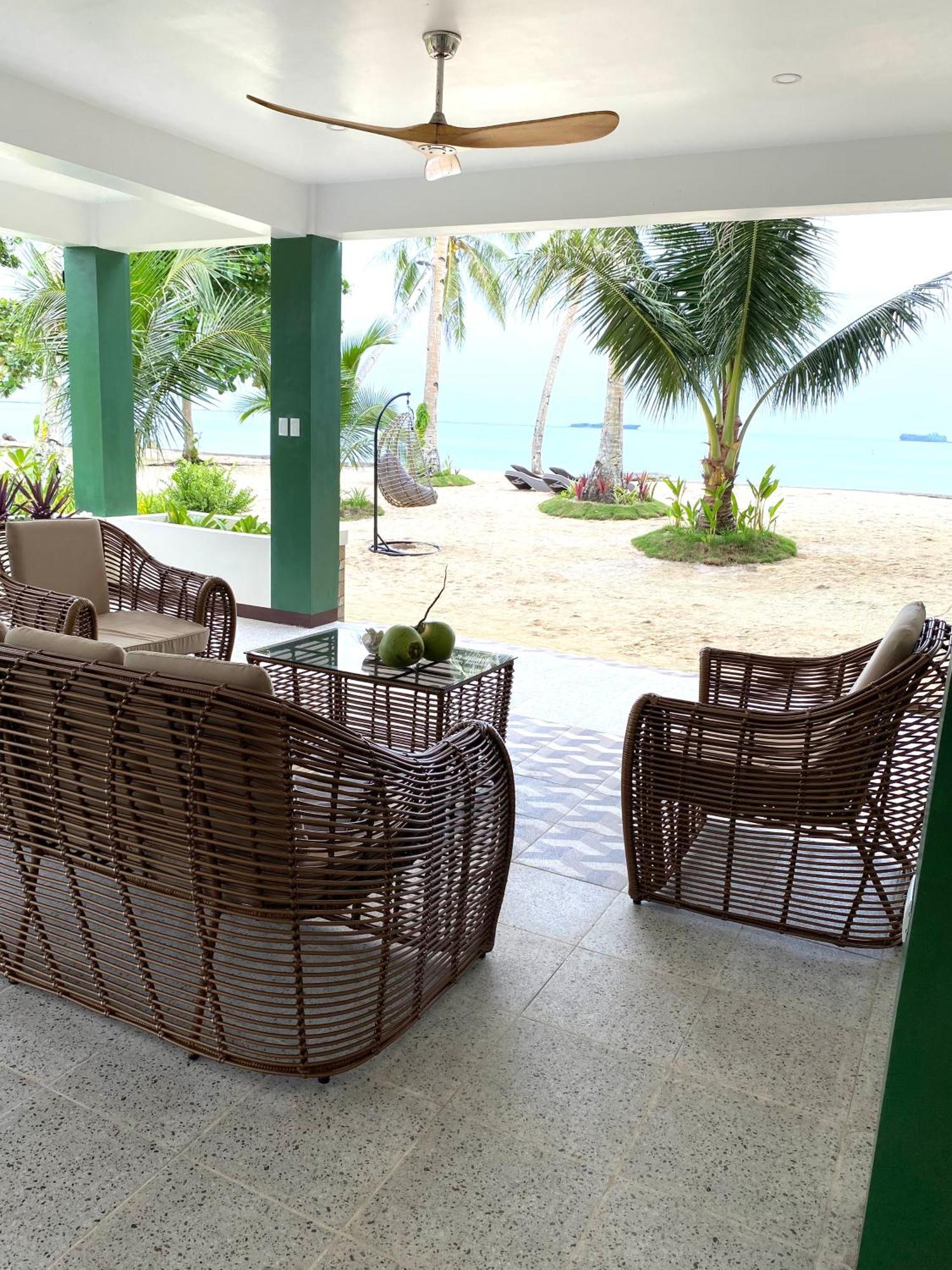 Private Beachfront Villa In Siargao General Luna  Exterior foto